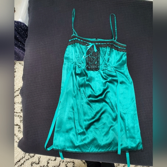 Green Betsey Johnson dress - Picture 1 of 3